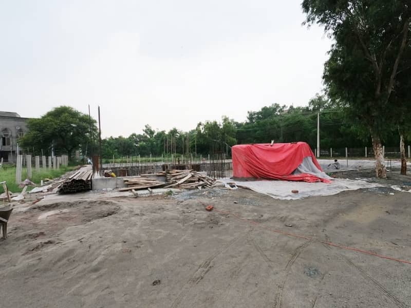 1 Kanal Commercial Plot Available On Very Hot Location 1