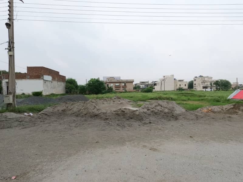 1 Kanal Commercial Plot Available On Very Hot Location 10