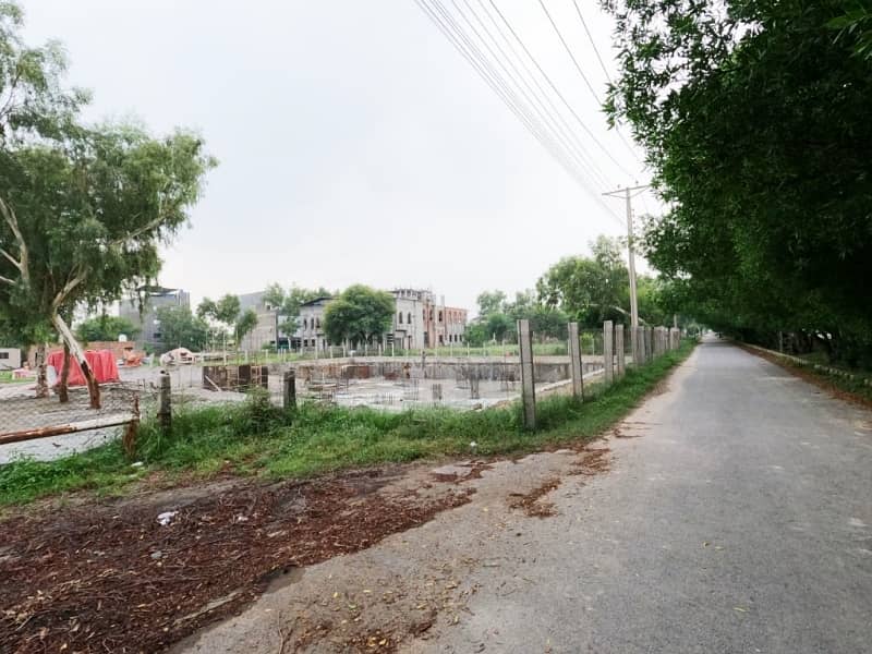 1 Kanal Commercial Plot Available On Very Hot Location 12