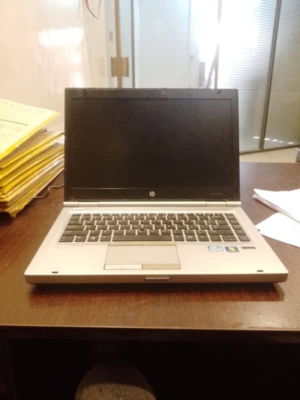 HP Elitebook 8470p 9