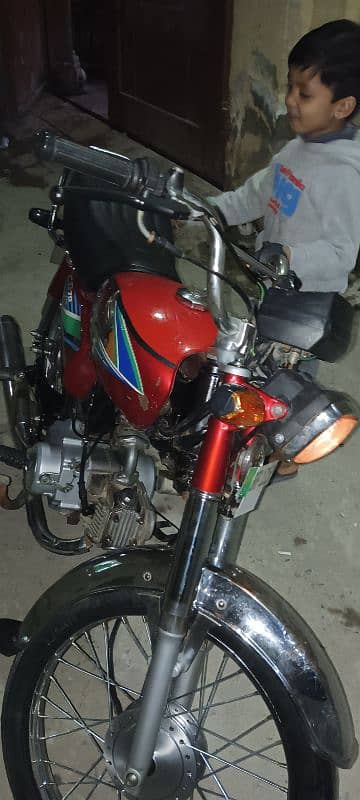 Honda bike urgent sale karni hai 1