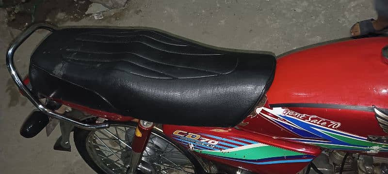 Honda bike urgent sale karni hai 7