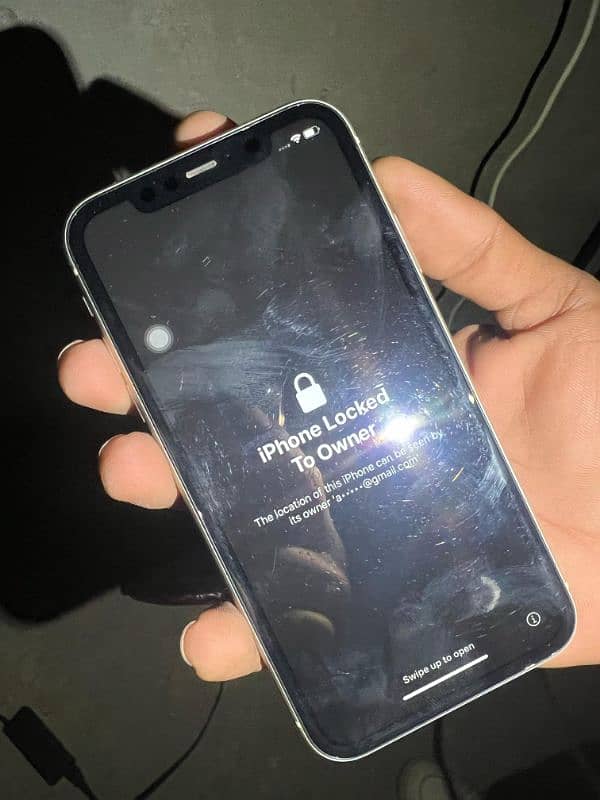 iPhone 11 locked iCloud 4