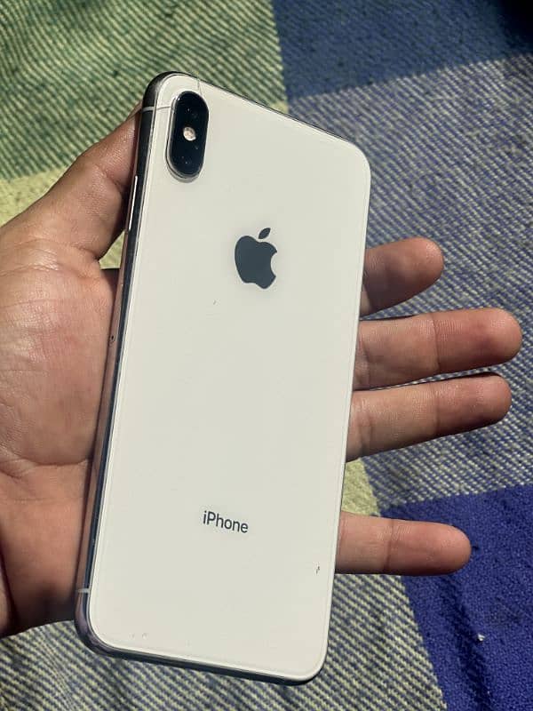 Iphone xsmax factory Unlock 1