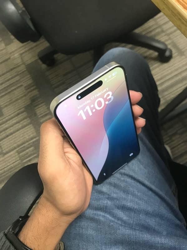 Iphone 15 pro max 5