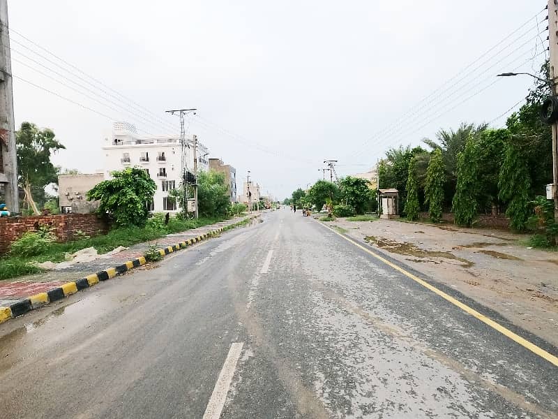 1 Kanal Life Time Commercial Plot Very Near On Main 150 Feet Road 9