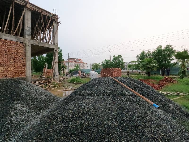 1 Kanal Life Time Commercial Plot Very Near On Main 150 Feet Road 23