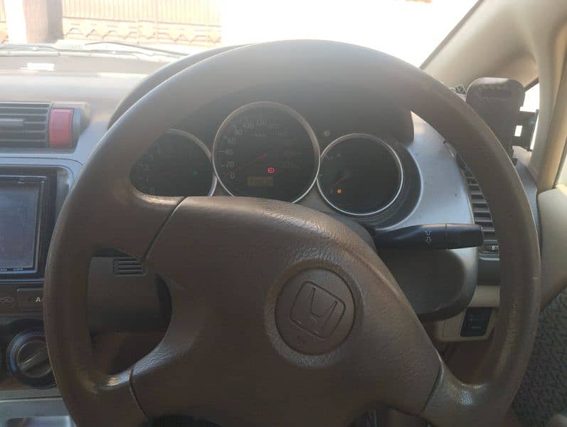 Honda City IDSI 2005 – Genuine Condition 9