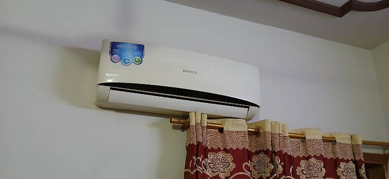 Kenwood 1 ton AC for sale (Non-inverter) 1