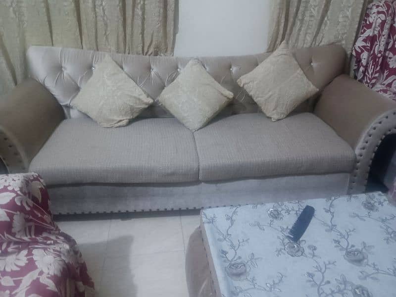 sofa set with table 3