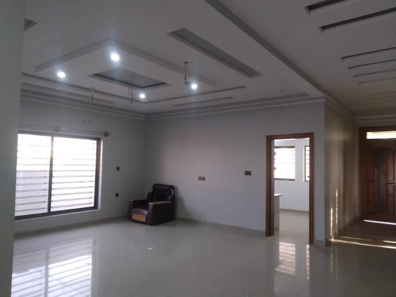 1 Kanal Double Unit House Available. For Sale in Gulshan e Sehat E-18 Islamabad 13