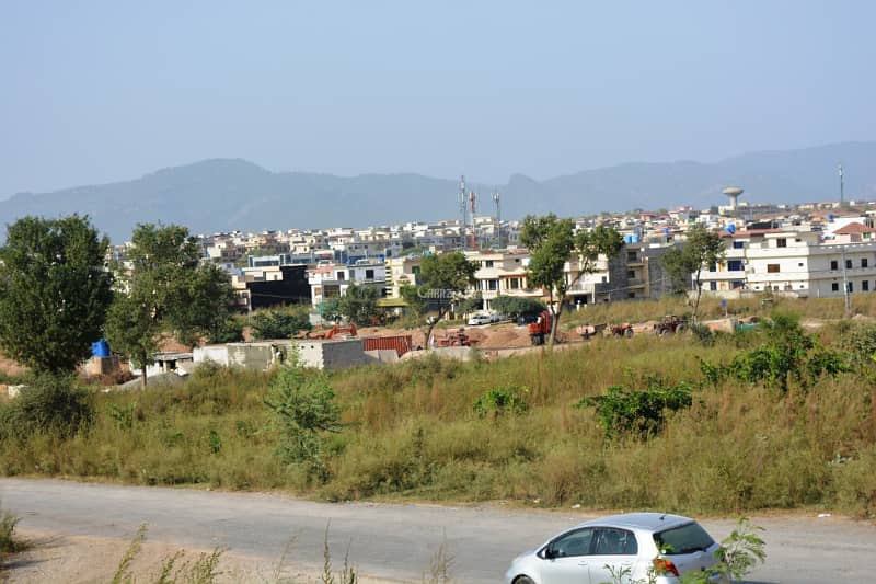 40x80 Plot for Sale in F-14 CDA Sector Islamabad 0