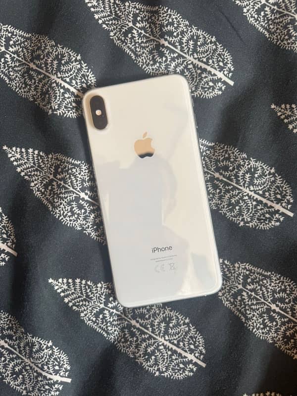 512 GB iphone X max 2