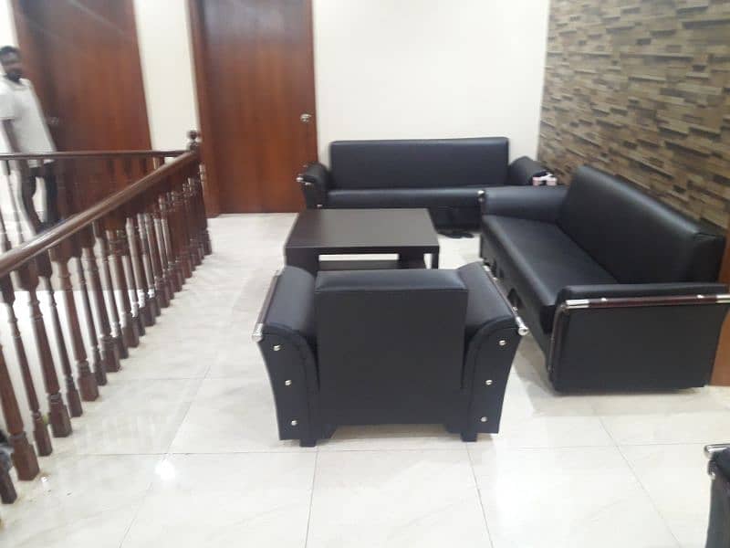 office use sofas 03027799431 1