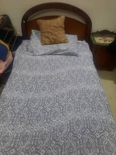 2 Single Bed for Sale with One Side Table and Mattresses