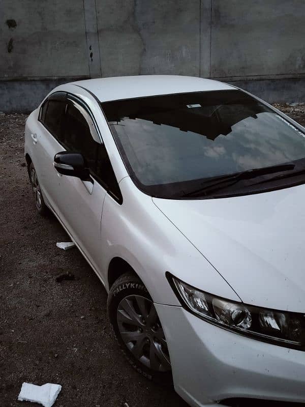 Honda Civic VTi 2014 1