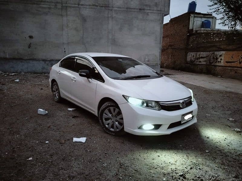 Honda Civic VTi 2014 4