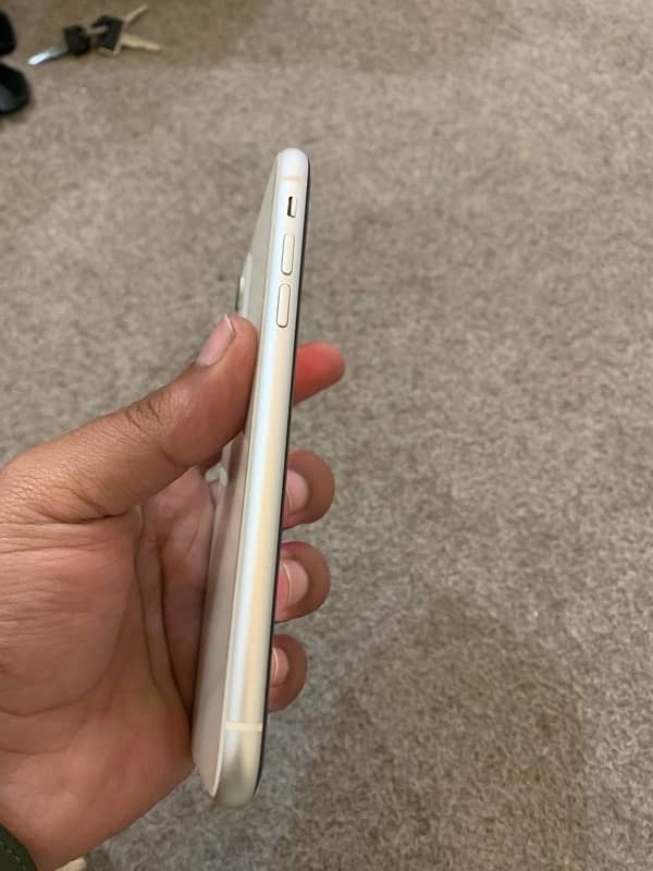 iPhone 11 non pta 128 gb factory unlock 0