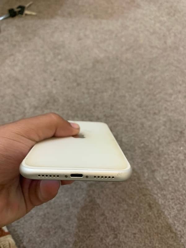 iPhone 11 non pta 128 gb factory unlock 4