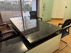 Executive Boss Table With Executive Chair