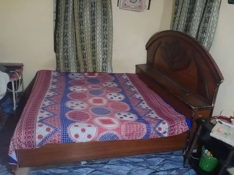 Double Bed for sale 0