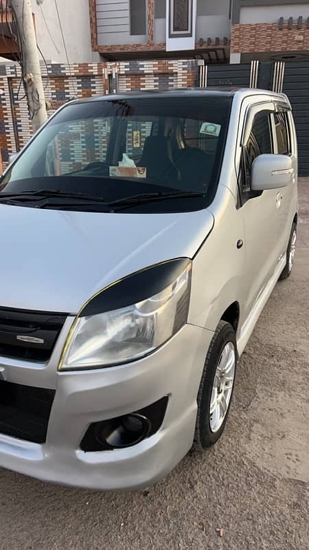 Suzuki Wagon R 2016 1