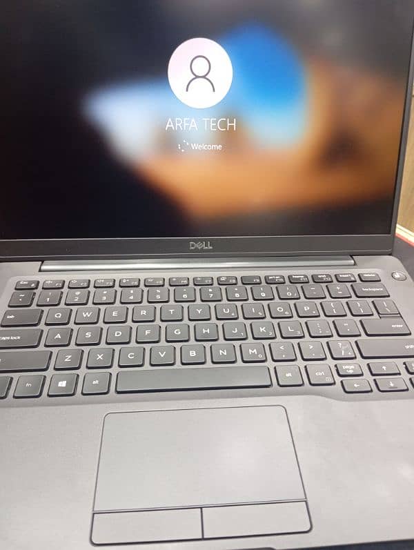 Dell  latitude 7400 i5 8 gen 8gb ram 256 SSD nvme condition 10/10 1