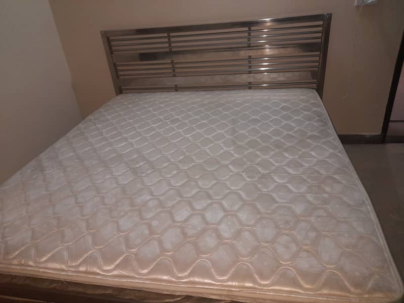 Bed to Sale 1