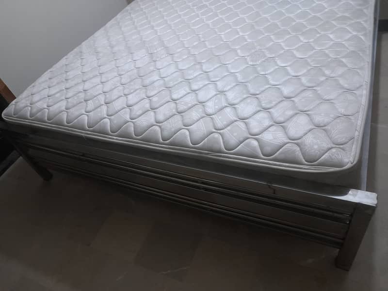 Bed to Sale 4