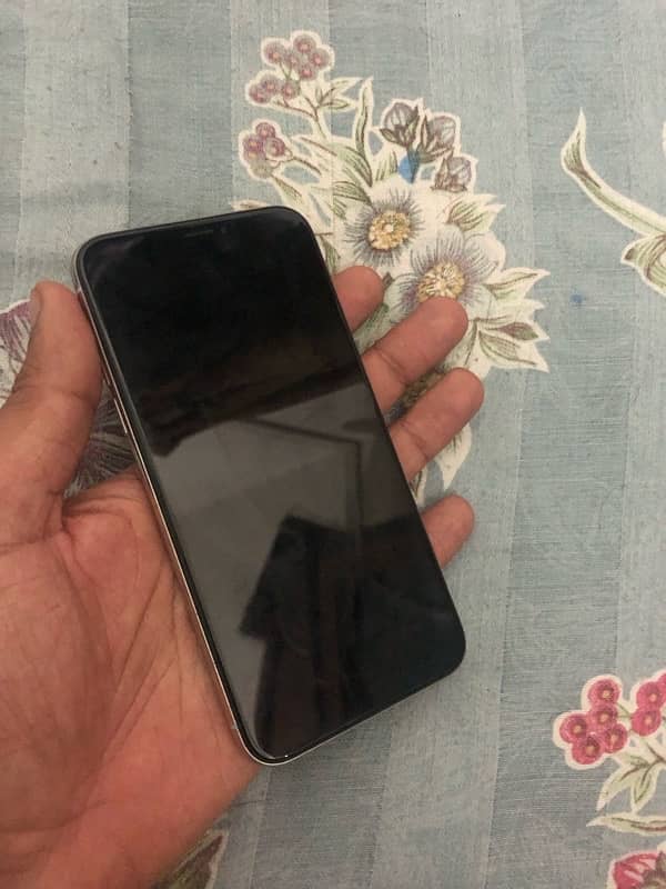 iphone x 256gb Pta approved lush condition 1