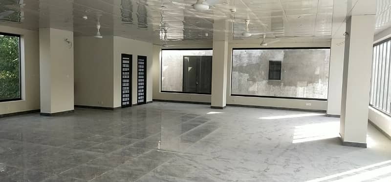 Ist Floor 4000 Square Feet Office For rent In I-8 I-8 4