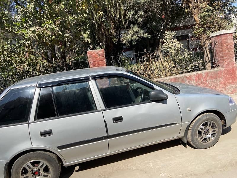 Suzuki Cultus VXR 2012 1