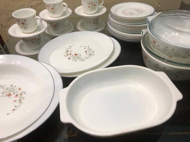 pyrex dinner set 3