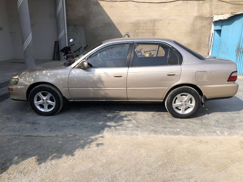 Toyota Indus Corolla Japanese I 19994 Model - 2013 Registered. 2