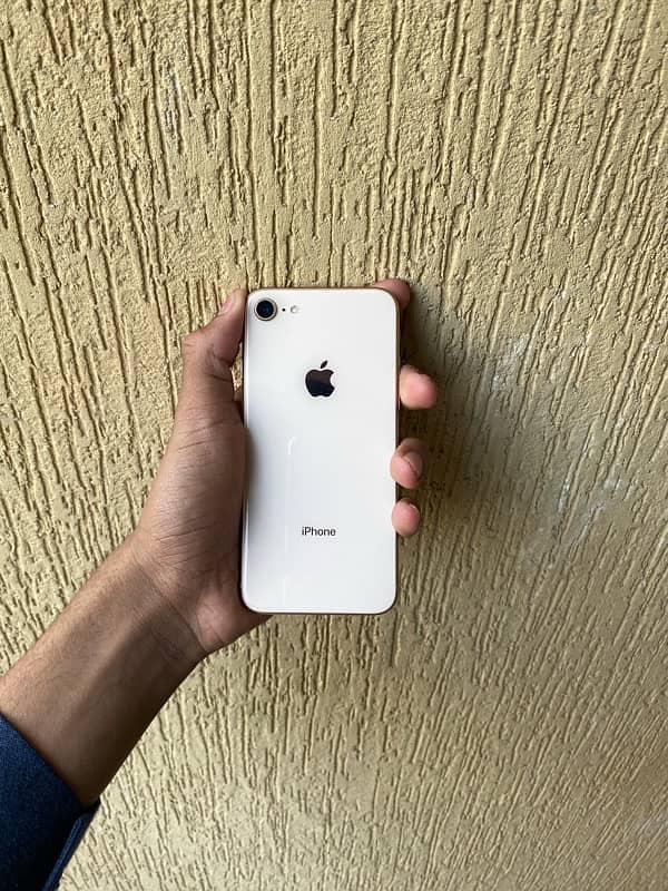 Iphone 8 non pta 1