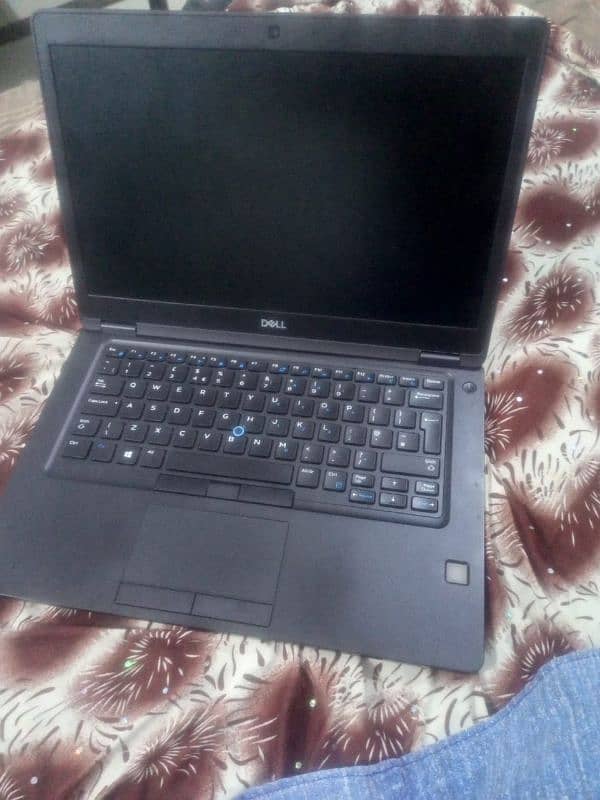 Dell laptop 0