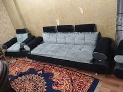 7 seater balck Grey sofa set. . in v good condition