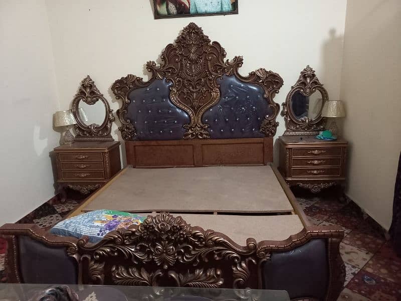 Bed set / Dining table / Bdroom furniture / Furniture 1