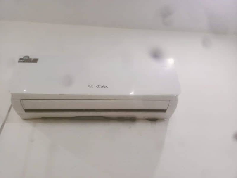 Electrolux Company AC 1 ton 0