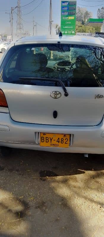 Toyota Vitz 2004 12