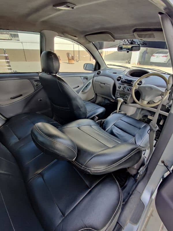 Toyota Platz 1999/6 12