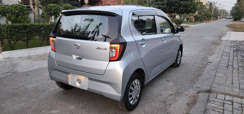 Daihatsu Mira 2022 6