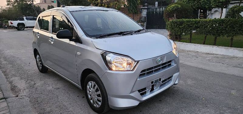 Daihatsu Mira 2022 8