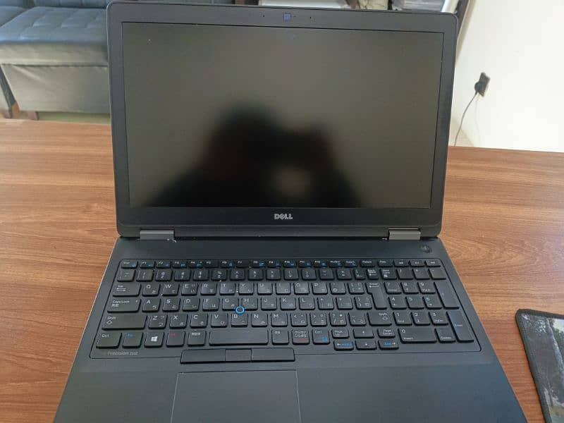 Dell Precision 3510 1