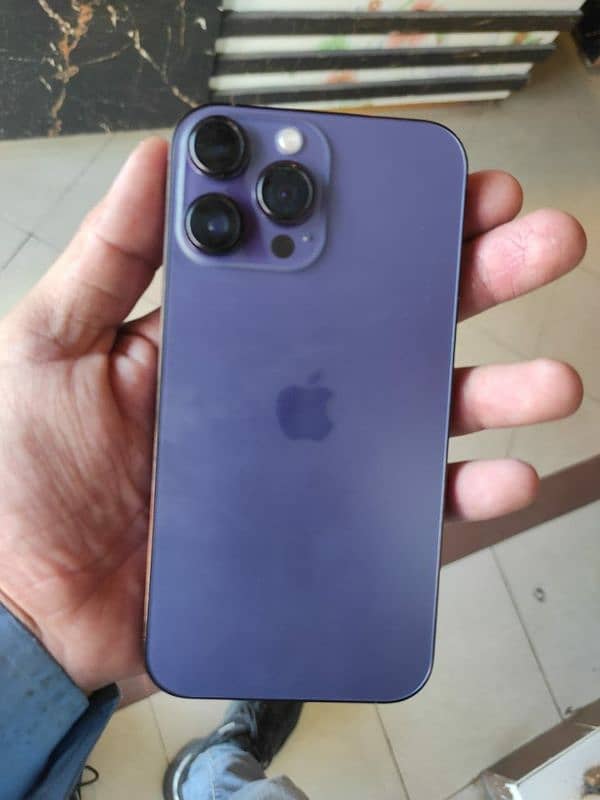 apple iPhone xr converted to 15pro max non pta 64 gb betry helth 80% 0