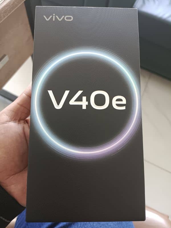 Vivo v40 Only 2 Month Use Condition 10/10 4