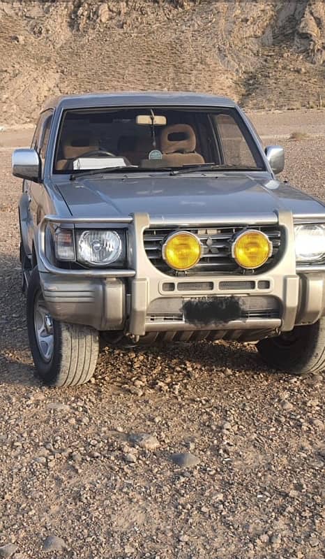 Mitsubishi Pajero 1992 1