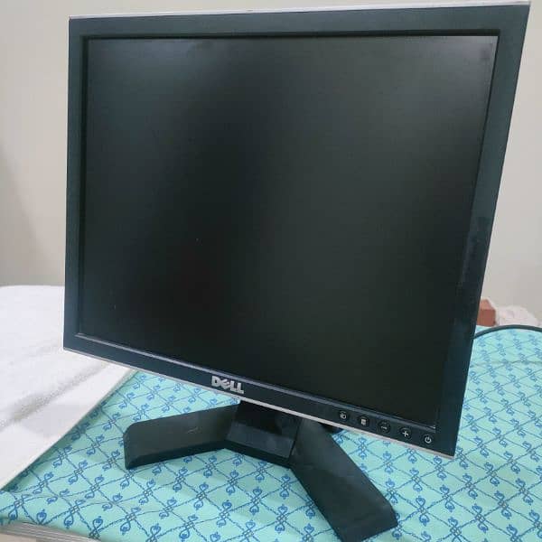 dell LCD for sale 10/10 condition 0