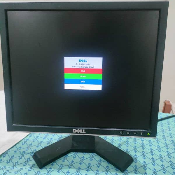 dell LCD for sale 10/10 condition 10