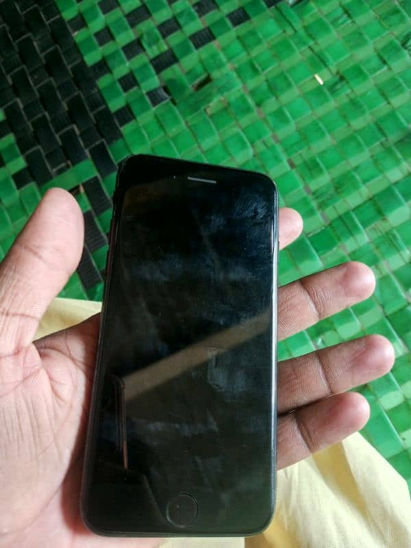 iPhone 20 s e 64 GB all okay 0